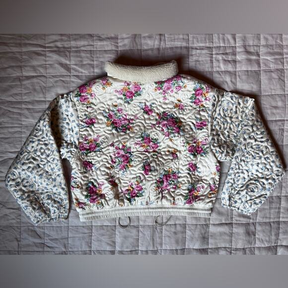 RARE For Love & Lemons Cream Floral Quilted Marlee Cropped Puffer Jacket - XL - Picture 5 of 13